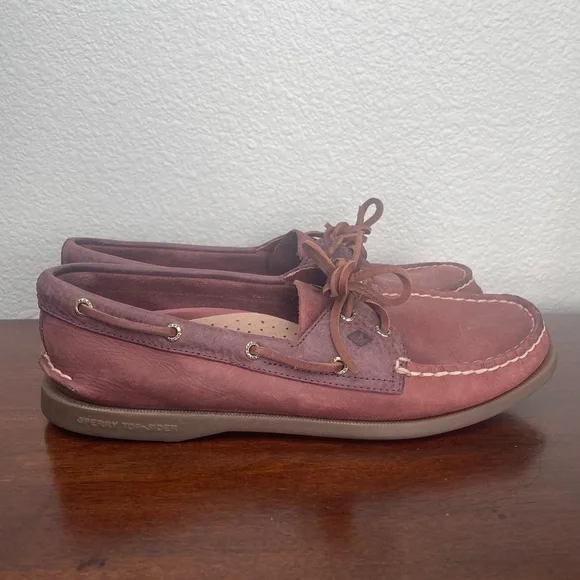 Sperry Women’s Burgundy Leather Tonal Boat Shoes Size 9.5 - Picture 2 of 9